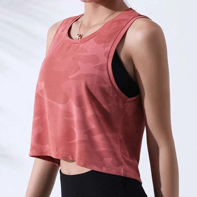 women fitness crop top