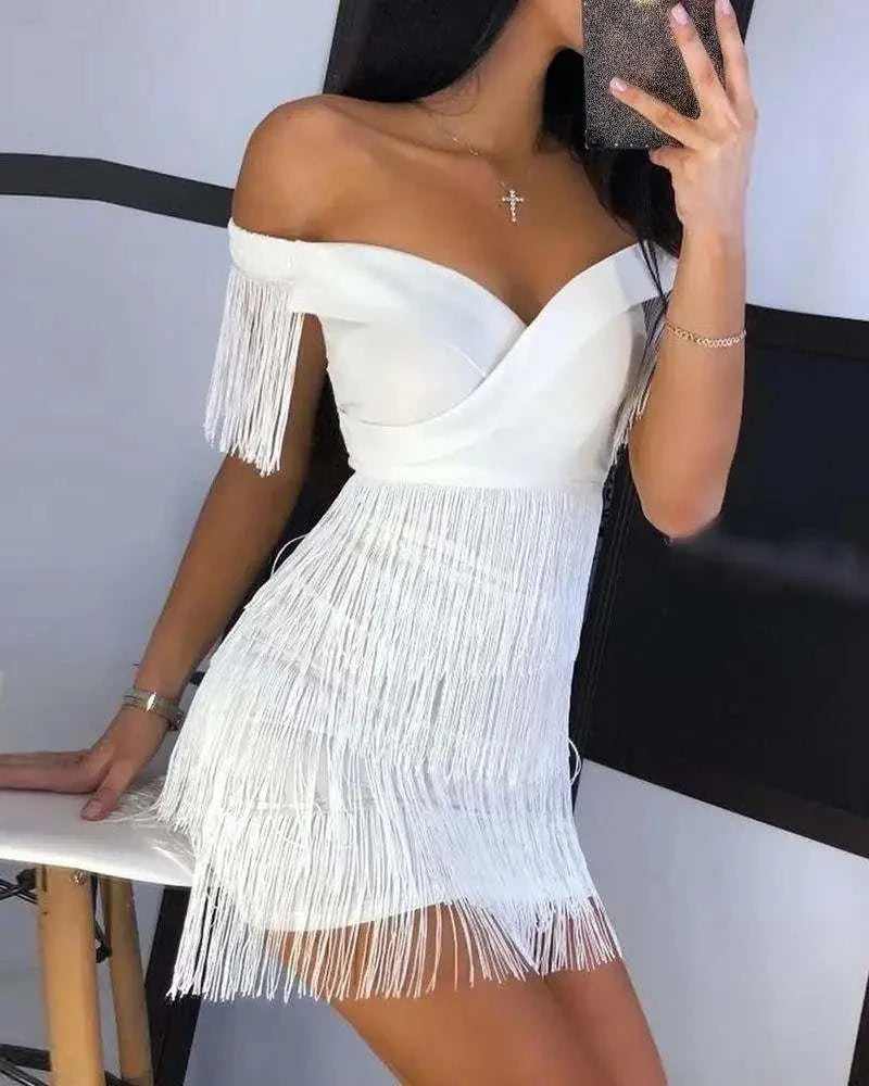 Informal Dresses Offers Women Model  Wearing White Evening Dresses