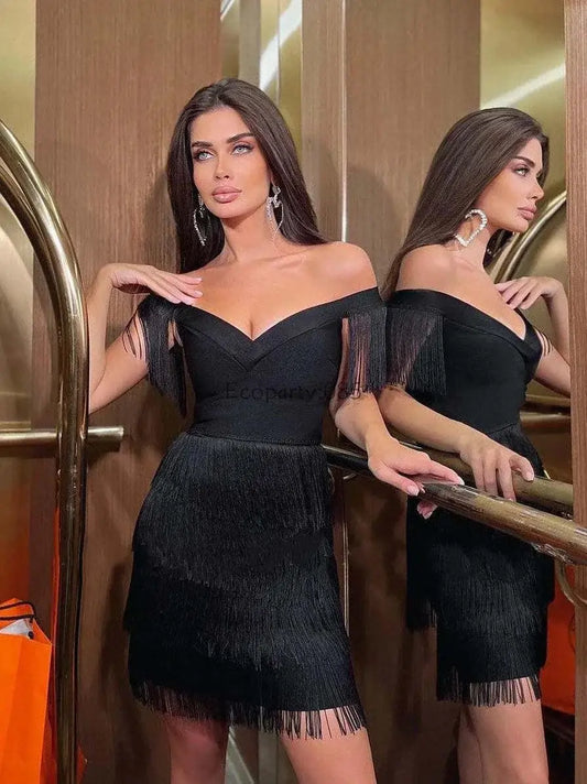 Model Wearing lack Evening Dresses Black